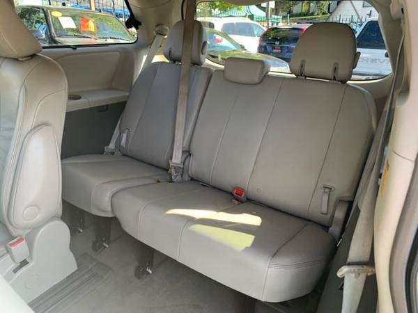2012 Toyota Sienna XLE 8-Passenger*Back Up Camera*DVD Player*Financing for sale in Fair Oaks, CA – photo 17