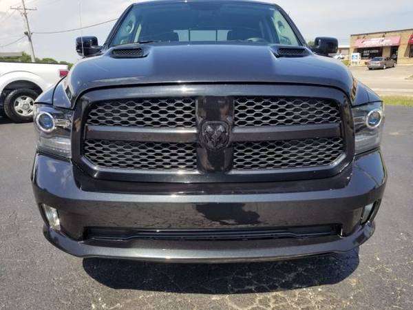 2017 Ram 1500 Crew Cab - Financing Available! for sale in Grayslake, IL – photo 9