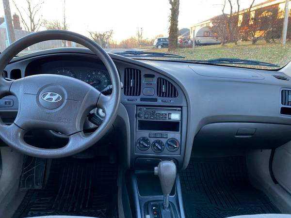 2005 Hyundai Elantra GLS --- Clean Title - cars & trucks - by owner... for sale in Kansas City, MO – photo 8