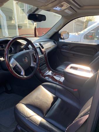 Cadillac escalade on sale for sale in Kent, WA – photo 7