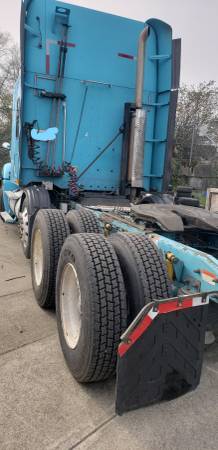freightliner columbia for sale in Seattle, WA – photo 2