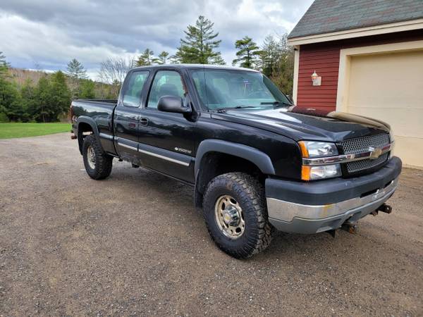 2004 Chevy Silverado 2500 HD 4X4 TODAY 5/10 - - by for sale in Belmont, ME – photo 5