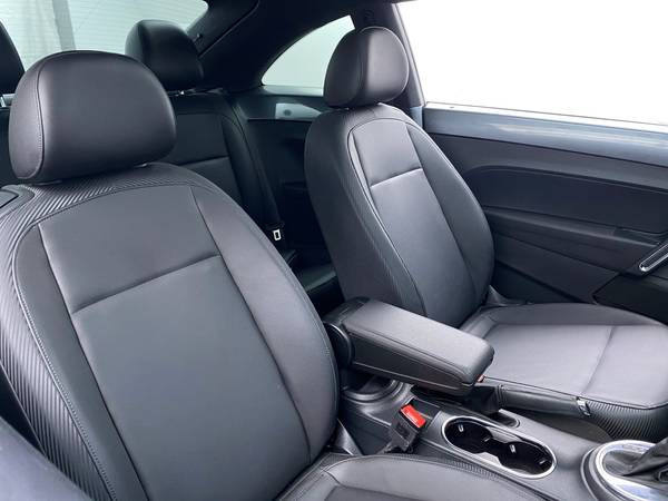 2012 VW Volkswagen Beetle 2.5L Hatchback 2D hatchback Gray - FINANCE... for sale in Arlington, TX – photo 18