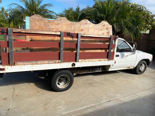 1990 Toyota Stake bed - cars & trucks - by owner - vehicle... for sale in Imperial Beach, CA – photo 2