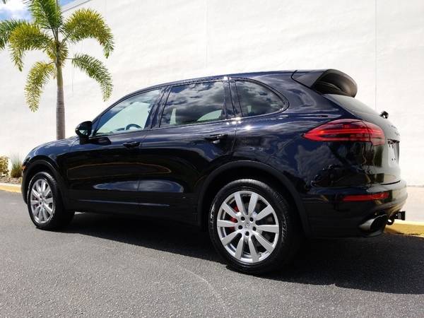 2015 Porsche Cayenne Turbo~ 1-OWNER~CLEAN CARFAX~ GREAT PRICE~... for sale in Sarasota, FL – photo 7