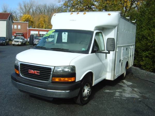 2008 GMC Savana G3500 Cargo - cars & trucks - by dealer - vehicle... for sale in Fogelsville, PA – photo 2