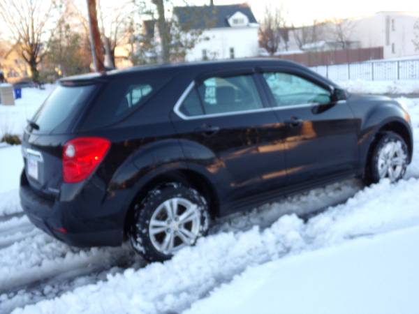 2011 Chevrolet Equinox - cars & trucks - by dealer - vehicle... for sale in Cleveland, OH – photo 4