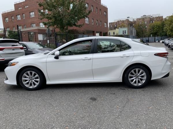 2018 Toyota Camry LE - cars & trucks - by dealer - vehicle... for sale in Brooklyn, NY – photo 3