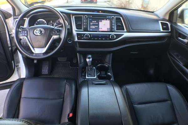 2015 Toyota Highlander XLE - cars & trucks - by dealer - vehicle... for sale in Boise, ID – photo 8