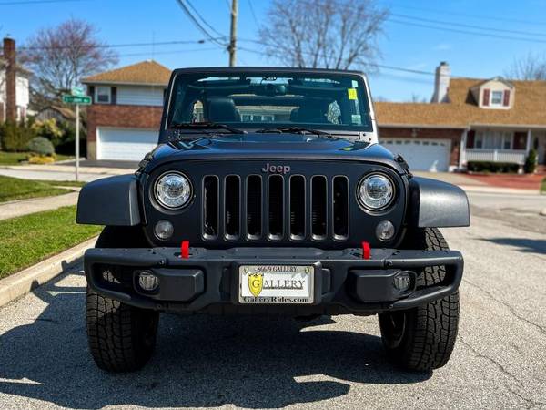 2018 Jeep Wrangler JK Unlimited Rubicon 4x4 SUV - - by for sale in Westbury , NY – photo 2