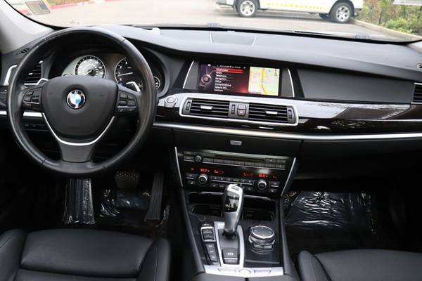 2017 BMW 5 Series 535i xDrive Gran Turismo Luxury * AVAILABLE IN STOCK for sale in Bellevue, WA – photo 17