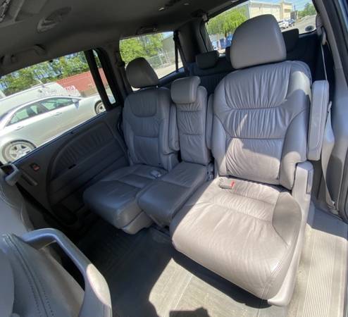 2008 Honda Odyssey Touring - - by dealer - vehicle for sale in Richmond , VA – photo 22