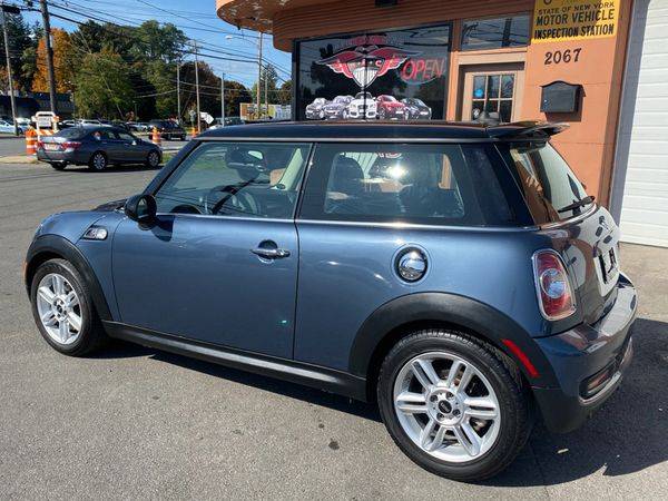 2011 MINI Cooper S 100% CREDIT APPROVAL! for sale in Albany, NY – photo 4