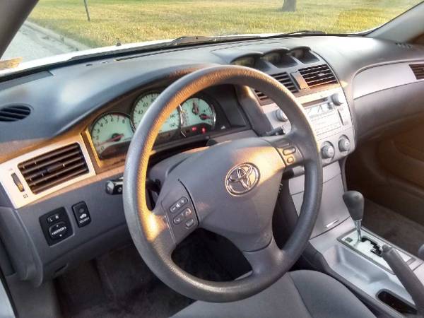 Sporty and reliable 2006 Toyota Solara SE Coupe - cars & trucks - by... for sale in Laurel mdDon't, District Of Columbia – photo 7