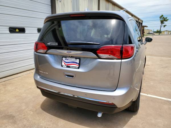 Wheelchair Accessible Van 2020 Chrysler Pacifica VMI SIDE ENTRY for sale in Tulsa, OK – photo 12