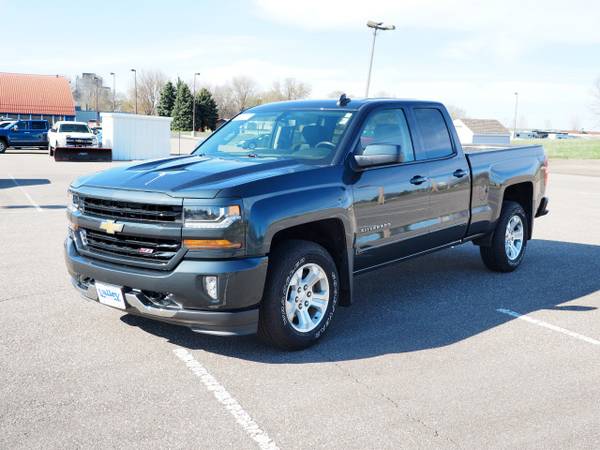 2018 Chevrolet Chevy Silverado 1500 LT Z71 - - by for sale in Hastings, MN – photo 9