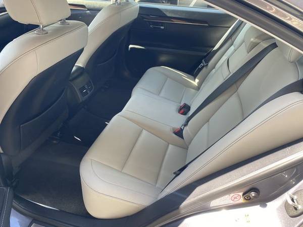 2013 Lexus ES - Financing Available! - cars & trucks - by dealer -... for sale in Morgan Hill, CA – photo 8