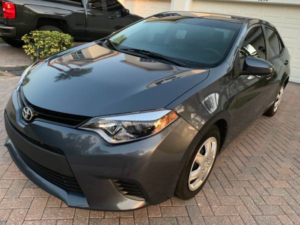 2014 TOYOTA COROLLA clean TITLE and CARFAX history for sale in Naples, FL – photo 4