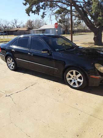 2007 Mercedes Benz E350 - cars & trucks - by owner - vehicle... for sale in Lorenzo, TX – photo 2