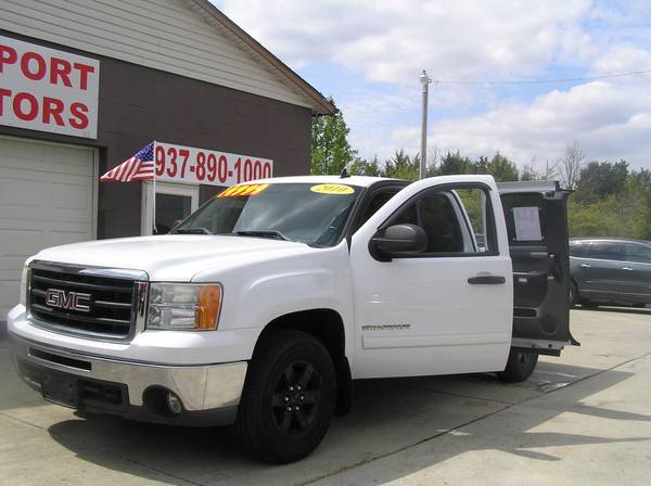 SOLD ! 2010 GMC SIERRA SLE CREW CAB 4X4 (2 OWNER) - cars & for sale in Vandalia, OH – photo 9