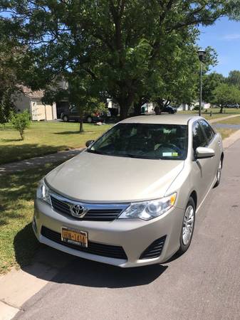 2014 Toyota Camry SE - 47K miles for sale in Rochester , NY