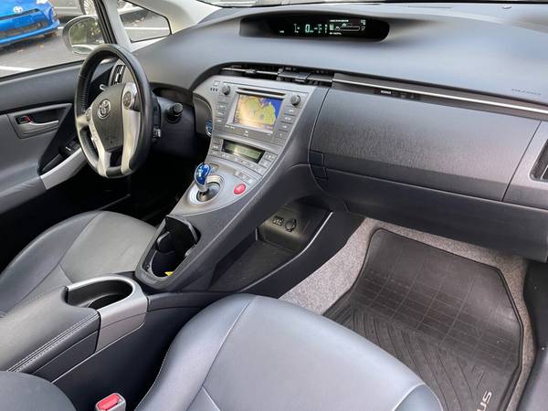 2014 Toyota Prius Hybrid Pkg4 loaded nav leather backup jbl 130k... for sale in Walpole, RI – photo 22