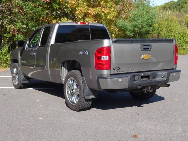2013 Chevrolet Silverado 1500 Ext Cab LT 4WD - cars & trucks - by... for sale in Derry, VT – photo 3