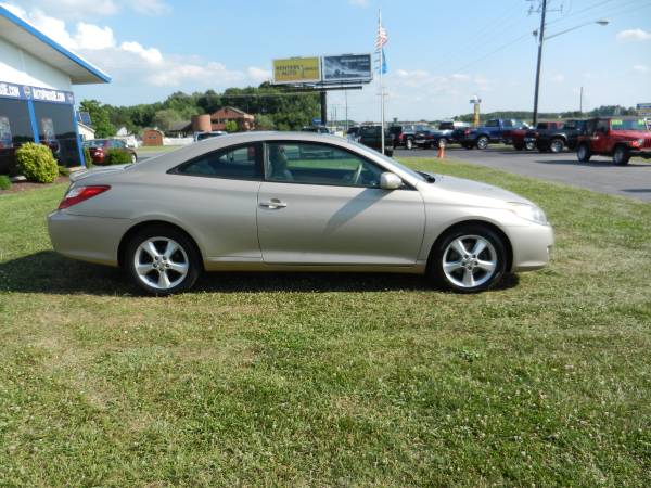 2006 Toyota Camry Solara SLE Coupe - Leather, Roof, V6, 1 Owner for sale in Georgetown , DE