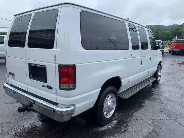 2013 Ford E-350 Passenger Van - cars & trucks - by dealer - vehicle... for sale in Knoxville, TN – photo 5