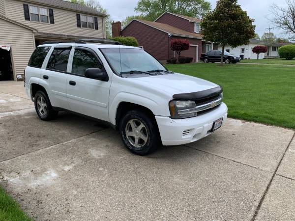 2006 Chevy Trailblazer LS 4WD SUV for sale in Youngstown, OH – photo 4