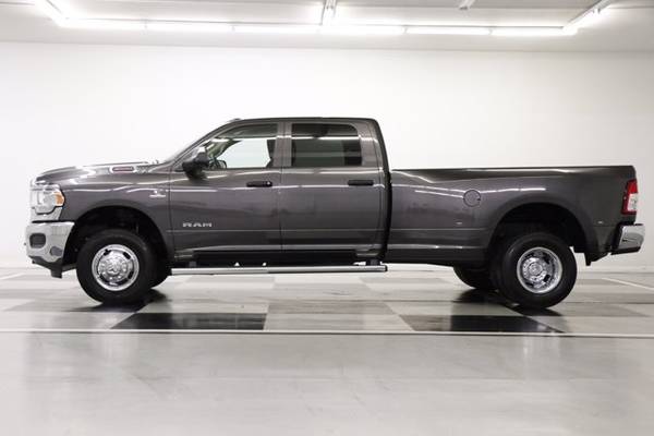 *6 PASSENGER - CAMERA* 2020 Ram 3500 Tradesman 4WD Crew Dully Diesel... for sale in Clinton, AR – photo 16