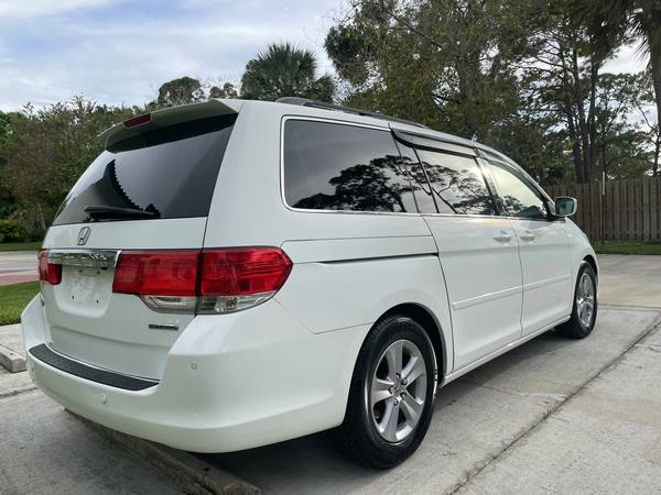 2010 HONDA ODYSSEY TOURING! ONLY 90K MILES! LOADED! - cars & for sale in Naples, FL – photo 4