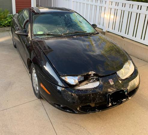 2002 Pontiac Saturn S2 - needs work for sale in Rochester, MN