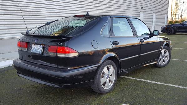 2002 Saab 9-3 Like New - cars & trucks - by owner - vehicle... for sale in Seattle, WA – photo 4