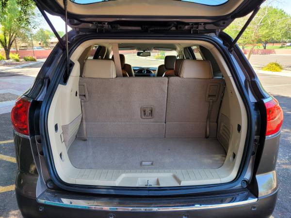 2010 buick enclave 3 6 AWD 120k miles brand new engine runs great for sale in Phoenix, AZ – photo 7