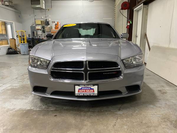 2014 Dodge Charger 4dr Sdn SE RWD, V6, Cold AC, Fun To Drive!!! -... for sale in Madera, CA – photo 6