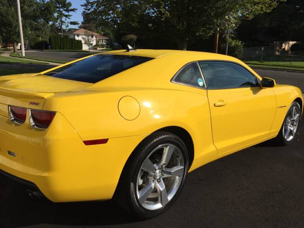 2011Chevrolet Camaro RS only 25087 miles for sale in Jericho, NY – photo 4