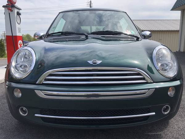 2006 Mini Cooper 53, 000 Miles 5 Speed Manual Showroom New Condition for sale in Palmyra, PA – photo 3