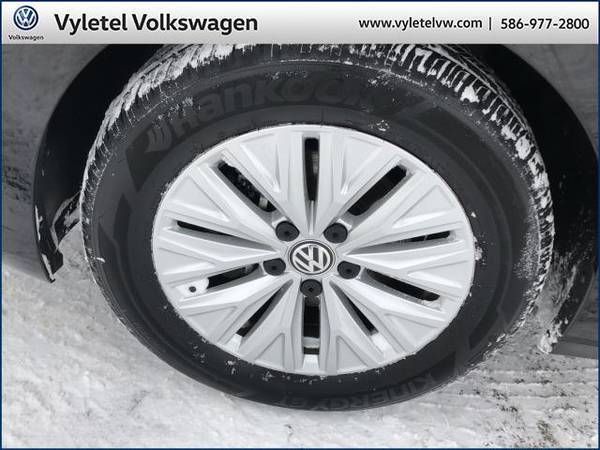 2019 Volkswagen Jetta sedan S Auto w/SULEV - Volkswagen Black - cars for sale in Sterling Heights, MI – photo 6