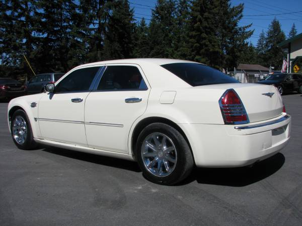 2005 Chrysler 300 4dr Sdn 300C Ltd Avail - - by for sale in Roy, WA – photo 11