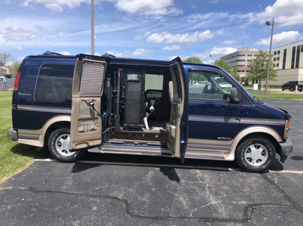 2000 CHEVY EXPRESS CONVERSION WHEELCHAIR VAN - - by for sale in Pesotum, IL – photo 4