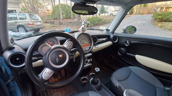 *Price Reduced* 2010 MINI Cooper #6 - cars & trucks - by owner -... for sale in East Falmouth, MA – photo 5