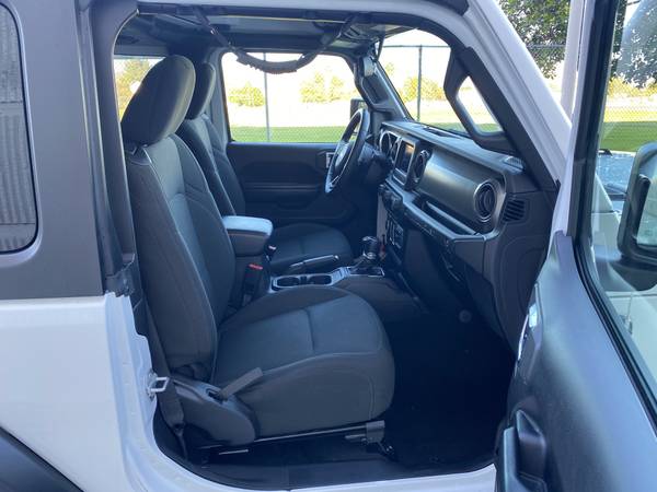 2018 Jeep All-New Wrangler Sport 4X4. 15000 MILES - LIKE NEW!! -... for sale in Arleta, CA – photo 19