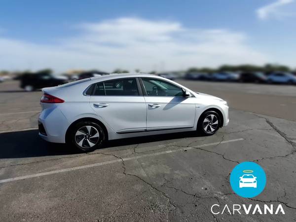 2018 Hyundai Ioniq Hybrid SEL Hatchback 4D hatchback Silver -... for sale in Phoenix, AZ – photo 12