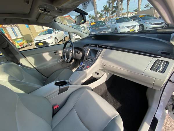 2013 Toyota Prius—Package 4 - cars & trucks - by dealer - vehicle... for sale in Oceano, CA – photo 17
