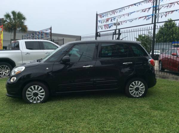 VERY NICE!!! 2014 Fiat 500L ***FREE WARRANTY*** - cars & trucks - by... for sale in Metairie, LA – photo 4