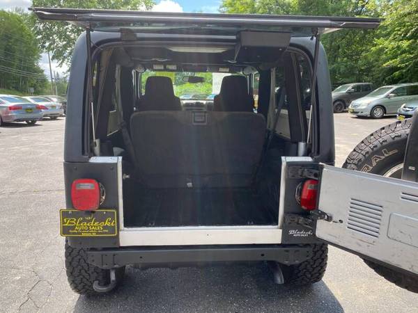 $8,999 2006 Jeep Wrangler Unlimited 2dr 4x4 *Auto, 6" Lift, 33"... for sale in Laconia, VT – photo 12