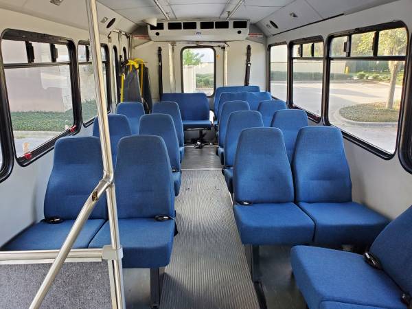 2013 Freightliner Custom Classic 36 Passenger Wheelchair Shuttle Bus for sale in Palm Coast, FL – photo 17