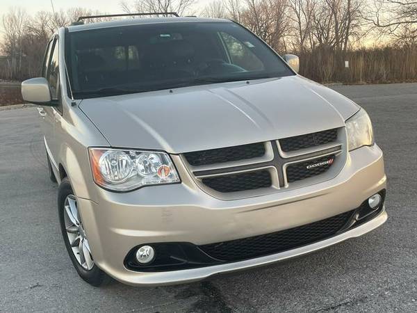2014 Dodge Grand Caravan - Financing Available! - cars & trucks - by... for sale in Junction City, KS – photo 4