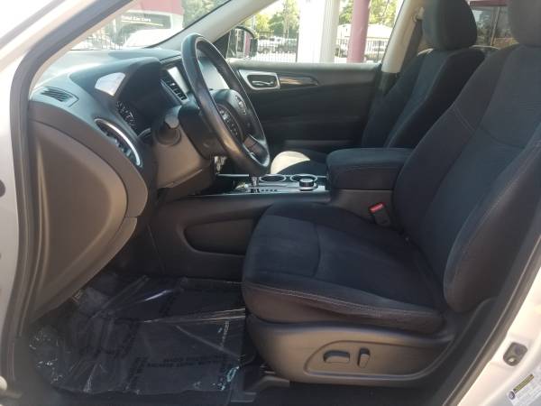 ///2013 Nissan Pathfinder//4x4//Bluetooth//Backup Camera//Must See/// for sale in Marysville, CA – photo 9
